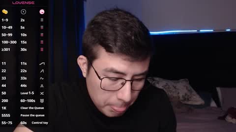 andrewmhilton_ online show from November 15, 7:05 am