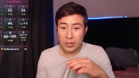 andrewmhilton_ online show from January 15, 5:12 am