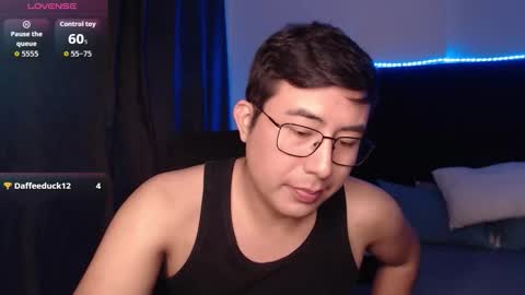 andrewmhilton_ online show from February 26, 11:26 pm