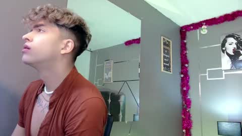      online show from December 5, 4:55 pm