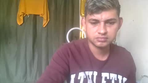 andriuz0306 online show from May 5, 1:30 pm