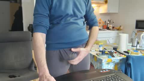 androx77 online show from December 21, 10:44 am