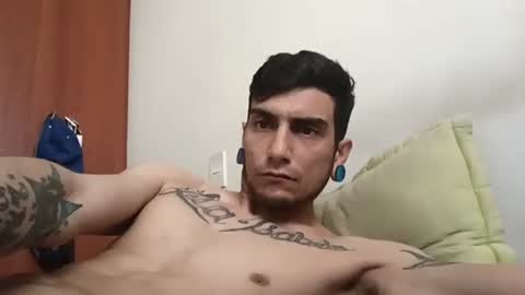 Snapshot of andsexbi69 chatting on October 21, 1:45 pm andsexbi69 online show from October 21, 1:45 pm