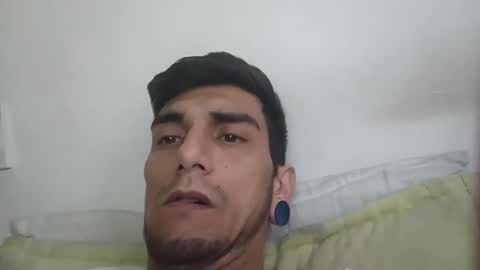 Snapshot of andsexbi69 chatting on October 28, 11:14 am andsexbi69 online show from October 28, 11:14 am