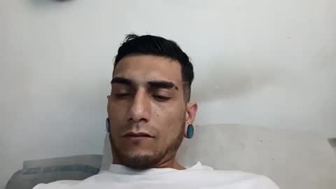 Snapshot of andsexbi69 chatting on November 14, 12:26 pm andsexbi69 online show from November 14, 12:26 pm