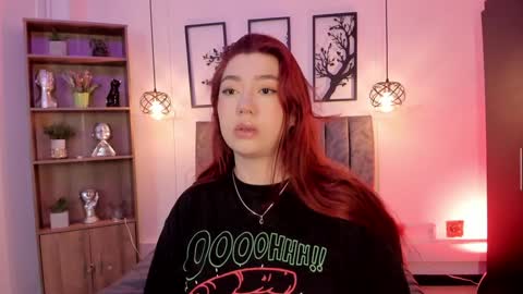 Snapshot of andy_and_emma chatting on January 15, 12:36 pm andy_and_emma online show from January 15, 12:36 pm