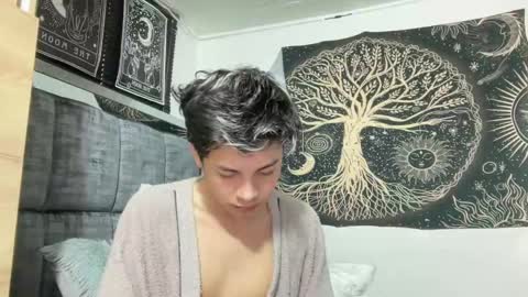 Snapshot of andy_belier chatting on February 17, 1:21 pm Andy online show from February 17, 1:21 pm