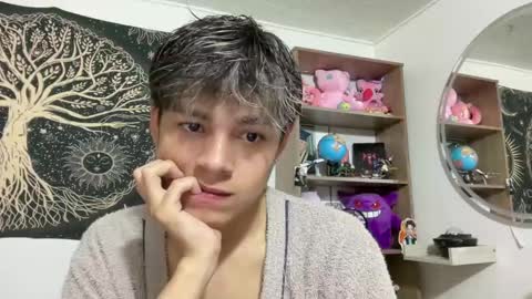 Snapshot of andy_belier chatting on February 24, 3:42 pm Andy online show from February 24, 3:42 pm