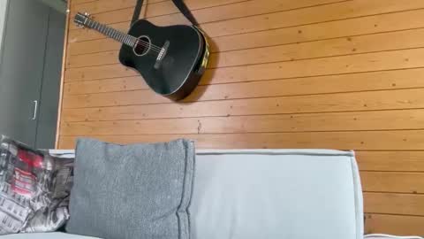 Snapshot of andy_belier chatting on September 9, 12:37 pm Andy online show from September 9, 12:37 pm