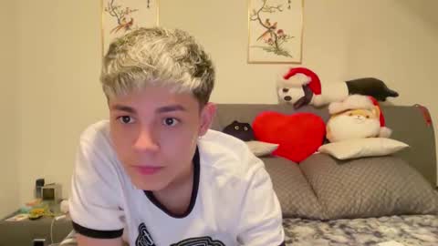 Snapshot of andy_belier chatting on September 10, 7:14 pm Andy online show from September 10, 7:14 pm