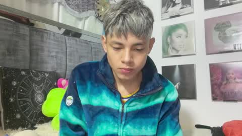 Snapshot of andy_belier chatting on November 24, 1:00 pm Andy online show from November 24, 1:00 pm