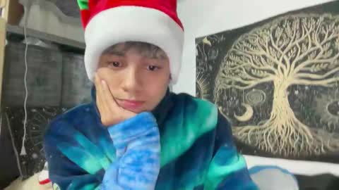 Snapshot of andy_belier chatting on December 3, 12:47 pm Andy online show from December 3, 12:47 pm