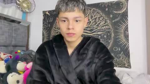 Andy online show from January 17, 12:10 pm