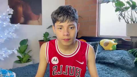 Andy online show from February 9, 1:48 pm