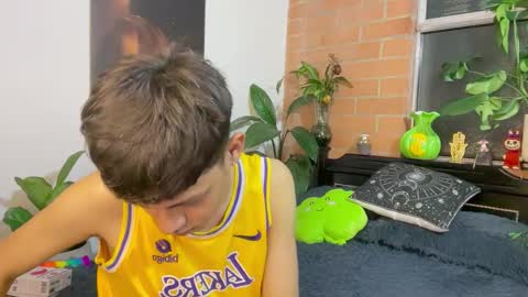 Andy online show from March 26, 2:17 am