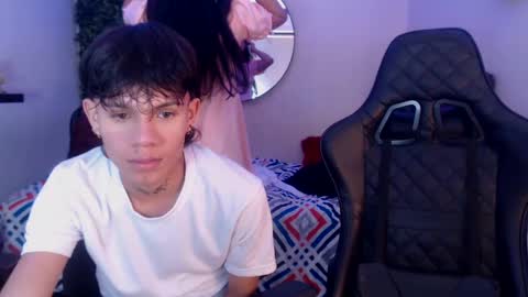 andy_dan1 online show from February 21, 4:51 am