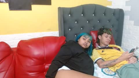 andy_dan1 online show from March 3, 7:42 pm