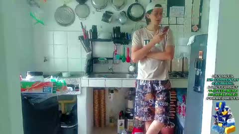 Andy Gray online show from April 25, 5:32 pm