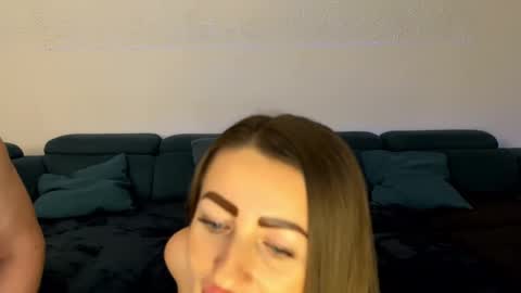 Snapshot of andy_velvet chatting on March 4, 2:17 am andy_velvet online show from March 4, 2:17 am