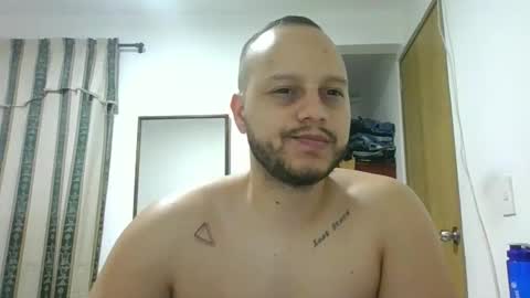 Snapshot of andydres97 chatting on January 22, 4:34 am Andy online show from January 22, 4:34 am