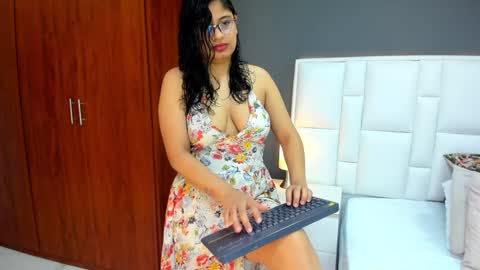 Snapshot of andyel2017 chatting on December 7, 6:04 pm Andy D online show from December 7, 6:04 pm