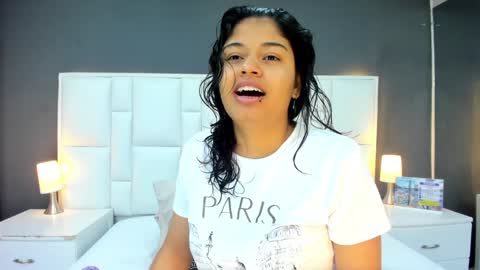 Snapshot of andyel2017 chatting on January 3, 12:19 pm Andy D online show from January 3, 12:19 pm