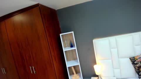 Snapshot of andyel2017 chatting on January 3, 3:22 pm Andy D online show from January 3, 3:22 pm