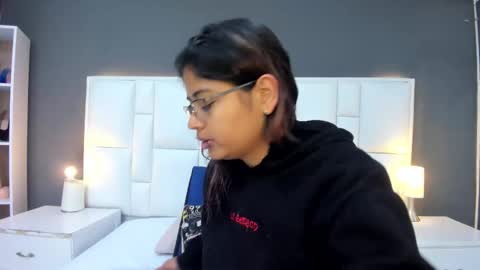 Snapshot of andyel2017 chatting on September 20, 11:22 am Andy D online show from September 20, 11:22 am