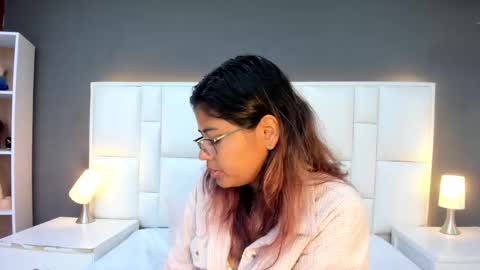 Snapshot of andyel2017 chatting on November 19, 1:33 pm Andy D online show from November 19, 1:33 pm