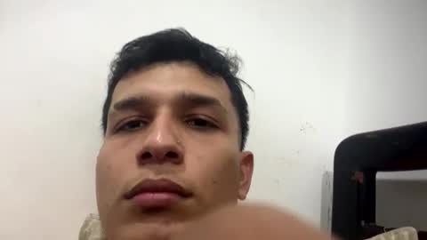 Snapshot of andyhotsi chatting on December 14, 12:05 am ANDY online show from December 14, 12:05 am