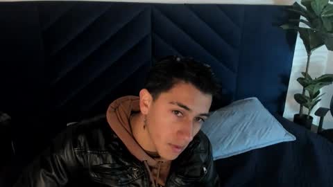 Andy Joy  online show from December 14, 10:31 am