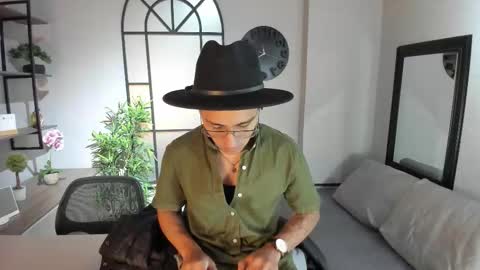 Andy Joy  online show from December 20, 11:17 am