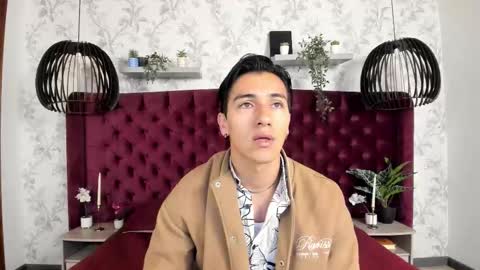 Andy Joy  online show from March 29, 11:43 am