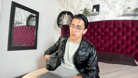 Andy Joy  online show from April 7, 11:21 am