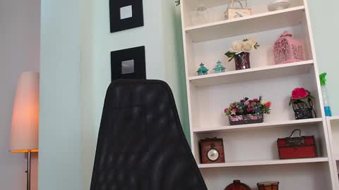 Anes online show from February 4, 11:16 pm