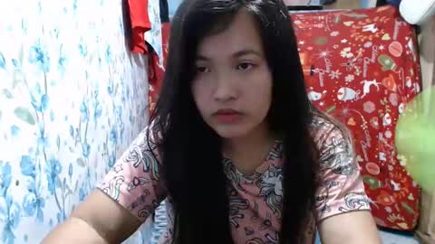 Snapshot of angel_0707 chatting on March 4, 1:55 am Angel online show from March 4, 1:55 am