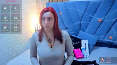 Snapshot of angel__red_ chatting on October 14, 3:40 am angel__red_ online show from October 14, 3:40 am
