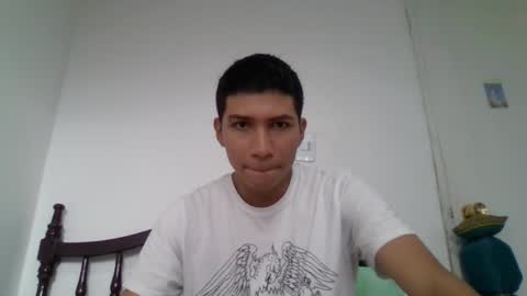 Snapshot of angel_ale chatting on January 11, 8:54 pm angel_ale online show from January 11, 8:54 pm