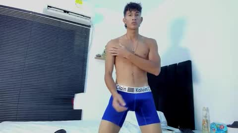 angel_boy0 online show from March 7, 4:20 am