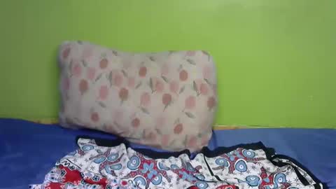 angel_cheupe online show from September 16, 9:32 am