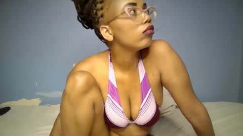 angel_cheupe online show from January 15, 10:42 am