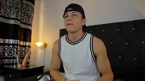 Angel Cuervo online show from January 11, 12:40 pm