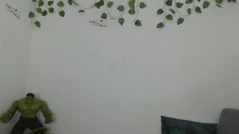 Snapshot of angel_curl chatting on November 19, 9:48 pm Angel Curl online show from November 19, 9:48 pm