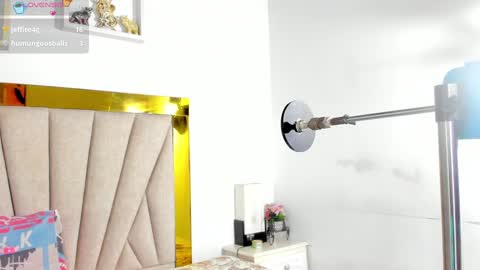 Snapshot of angel_dthroat chatting on December 5, 3:06 pm ANGHEL online show from December 5, 3:06 pm