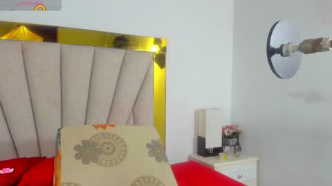 Snapshot of angel_dthroat chatting on December 23, 12:08 pm ANGHEL online show from December 23, 12:08 pm