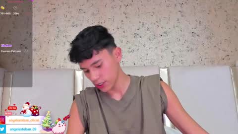 ngel Esteban  online show from January 7, 3:35 am