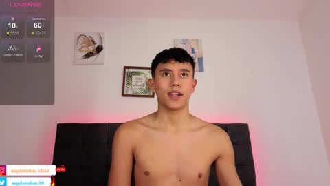 ngel Esteban  online show from October 31, 11:55 am