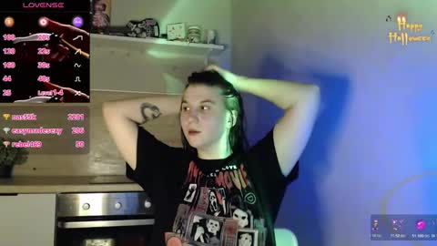 Snapshot of angel_gelya chatting on October 30, 2:51 pm Angel online show from October 30, 2:51 pm