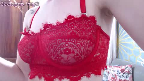 Snapshot of angel_girl10 chatting on March 4, 10:38 pm Angel Girl online show from March 4, 10:38 pm