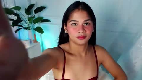 angela online show from January 22, 6:10 am